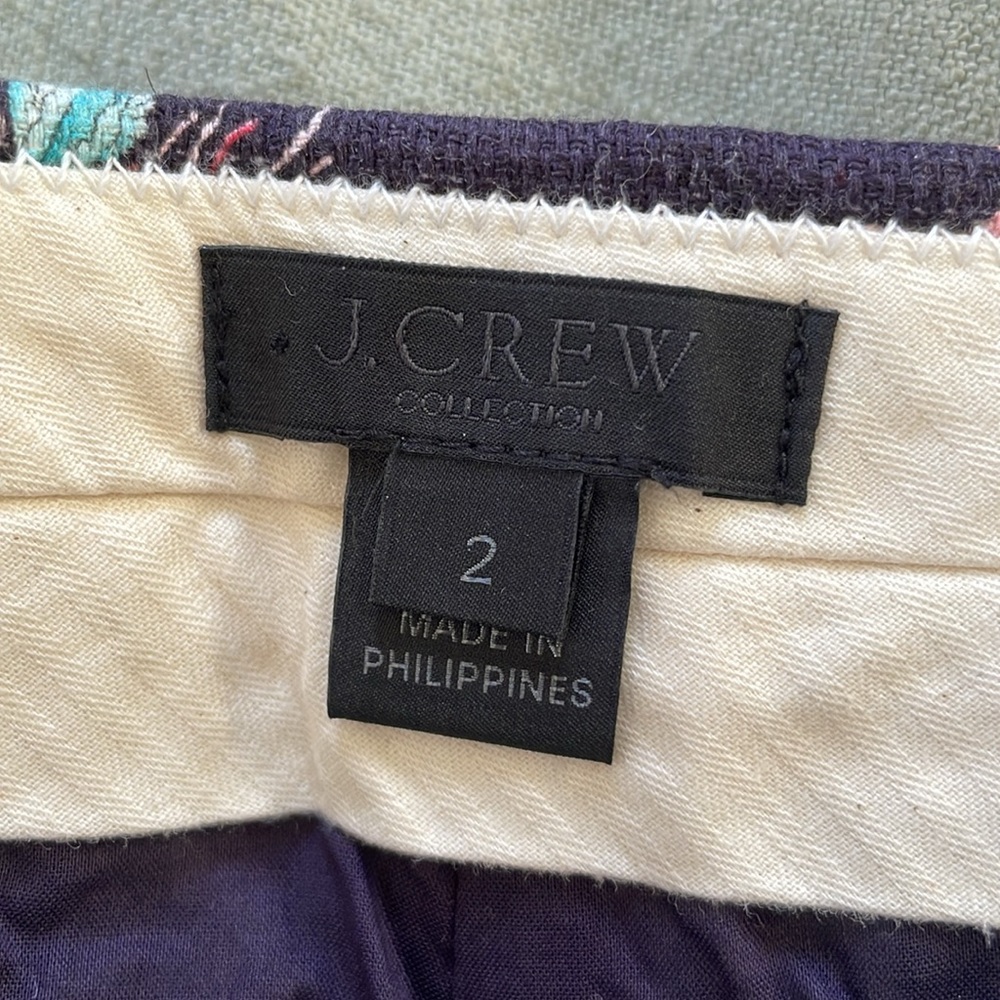 Fish patterned cotton cropped j. crew pants, never worn but no tags. - Picture 3 of 6